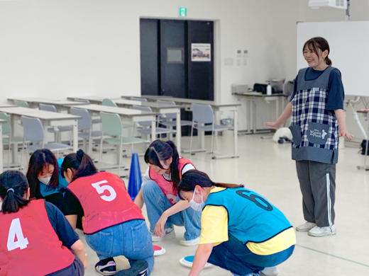 「保育実践演習」での模擬保育「カードめくり」