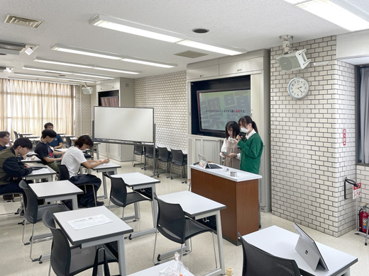 合同ゼミの教室の様子