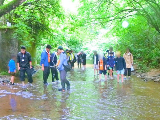 沢遊びの様子１