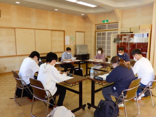 座談会の様子