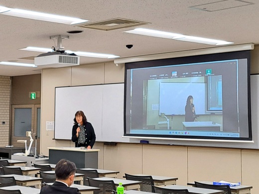 閉会の挨拶（福島学院大学福祉学部福祉心理学科　日下 輝美 氏）
