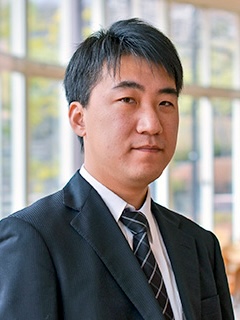 佐藤　英仁