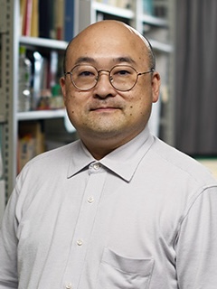 萩野　寛雄