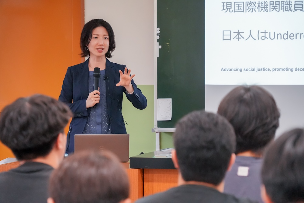 福祉行政学科:特別講義「国際公務員の仕事」が開催されました
