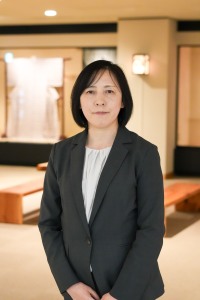 飯嶋 亮子