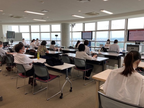 【学び】修士論文構想発表会を開催 / 福祉心理学専攻 臨床心理学分野