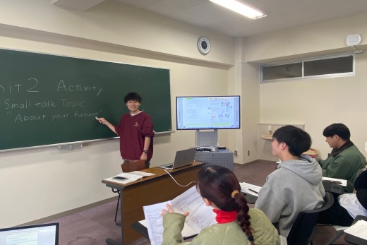 「英語科教育法」久保田佳克教授