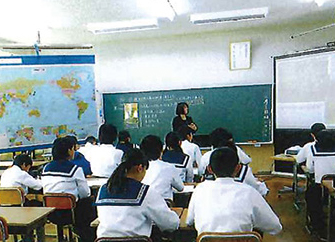 実践を通して学ぶ