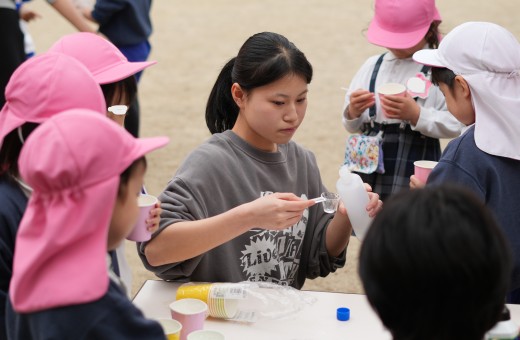 【教育学科・社会福祉学科】保育士を目指す3年生が福聚幼稚園を見学しました（保育実践演習）