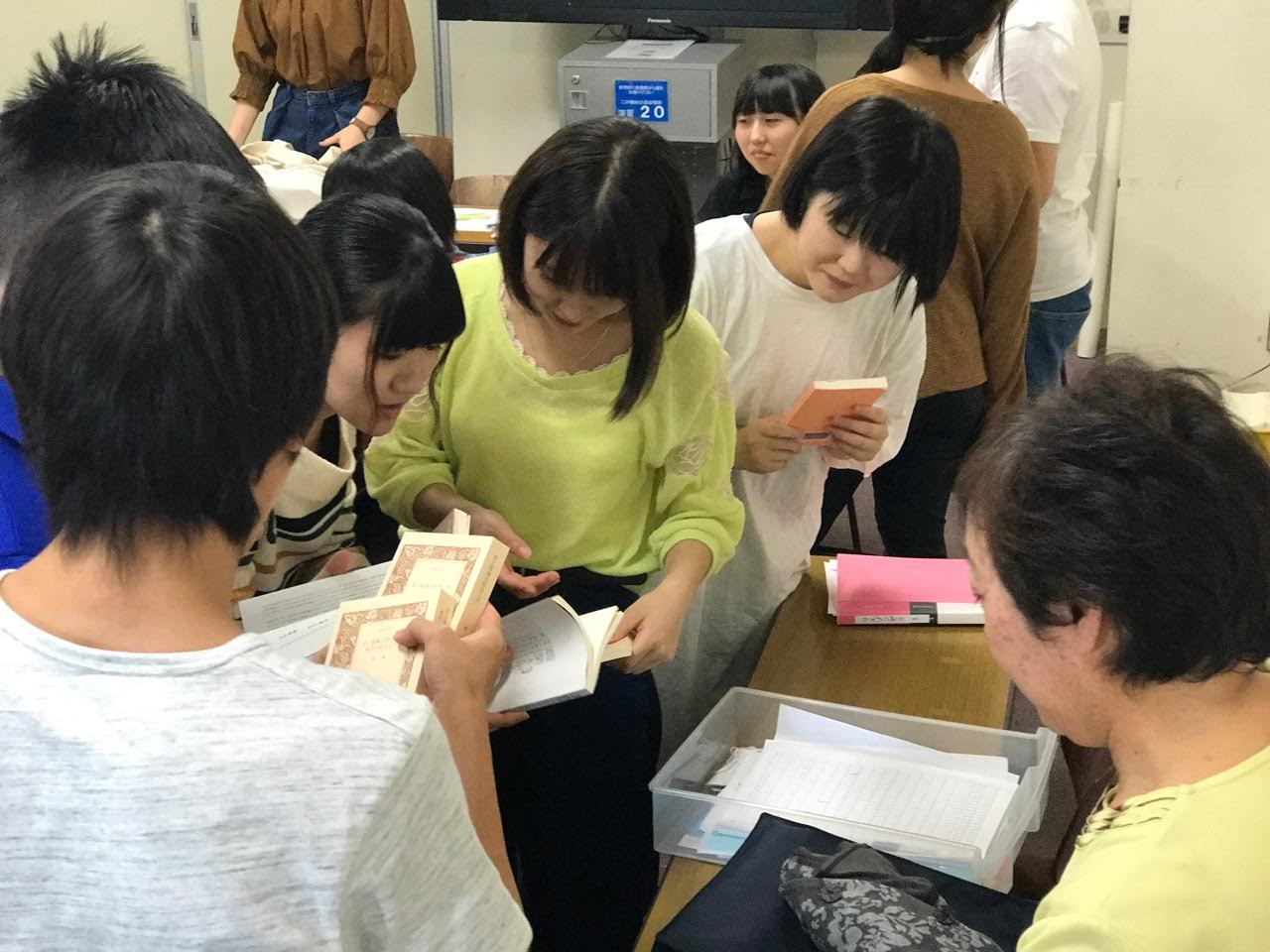新しい本を選ぶ