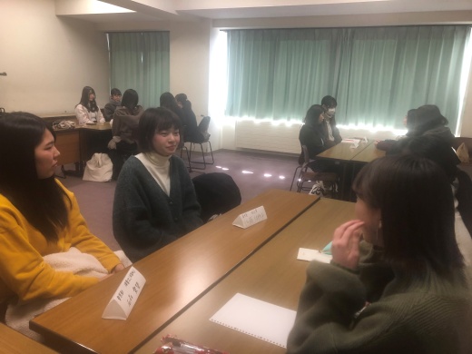 保育所・幼稚園に採用された4年生に聞く