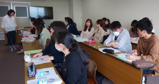 考え、議論する道徳　～ペアで意見交換