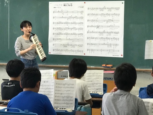 学生による指導