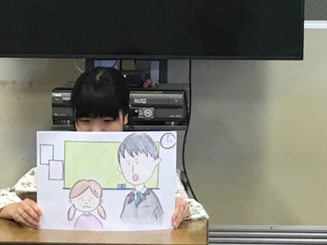 作成した絵本の読み聞かせ