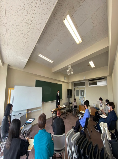 【教育学科】英語科コース新2年生の合同ガイダンスを行いました