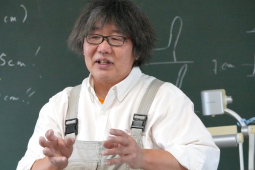 河合規仁教授（初等教育専攻・幼保コース担当）