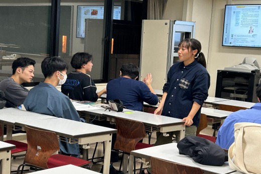 教育実習を終えた先輩による模擬授業