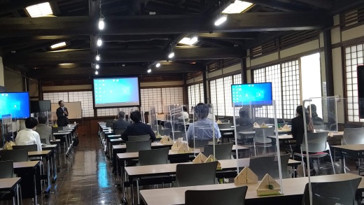 大島副学長の講評