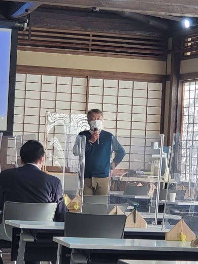 三浦研究科長の講評