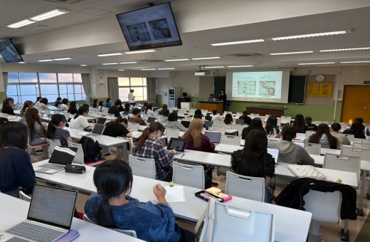 2025/10/07　保育実習指導Ⅰ　保育現場の理解