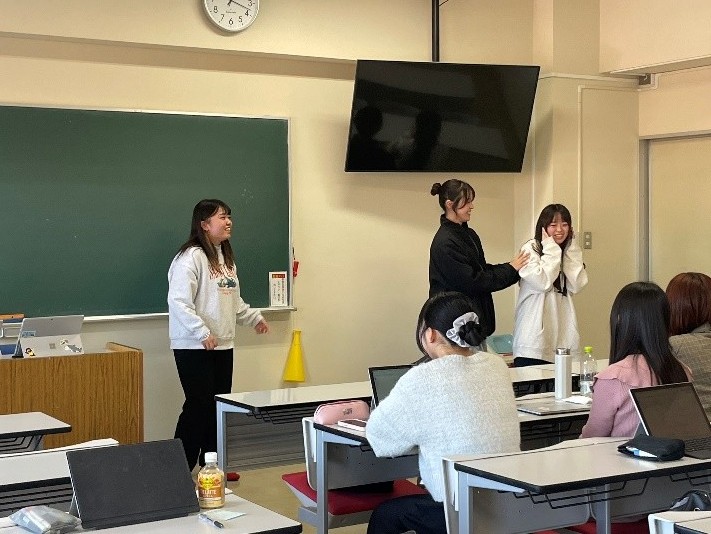 2025/10/30 保育士・幼稚園課程「施設実習報告会」