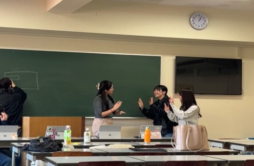 ロールプレイを行っている様子