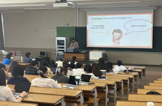3年生 保育実習指導Ⅱ~4年生による施設実習の紹介~
