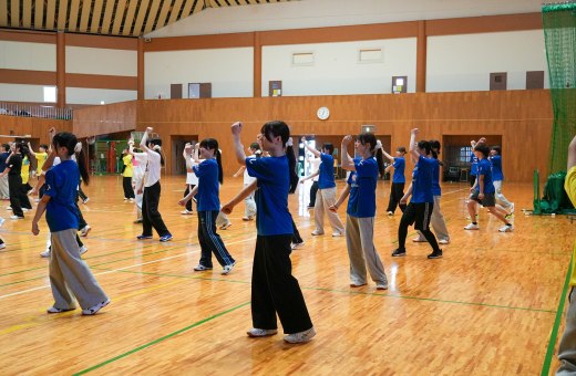 準備体操「♪ハッピージャムジャム」