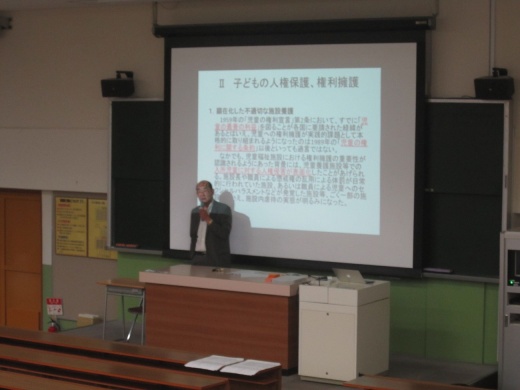 保育士幼稚園課程教授小坂先生の発達ミニレクチャー