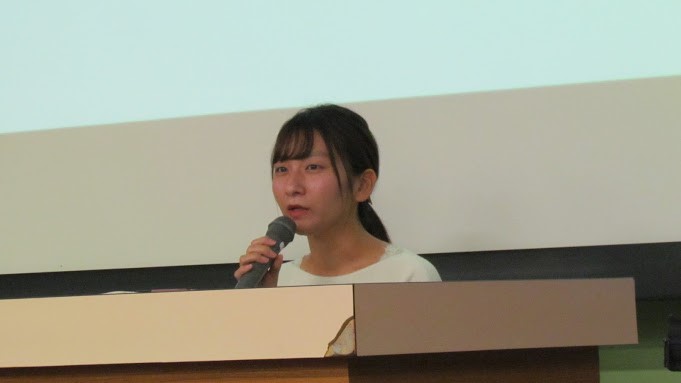 現場での実際についてお話しをしてくださる佐藤愛実先生