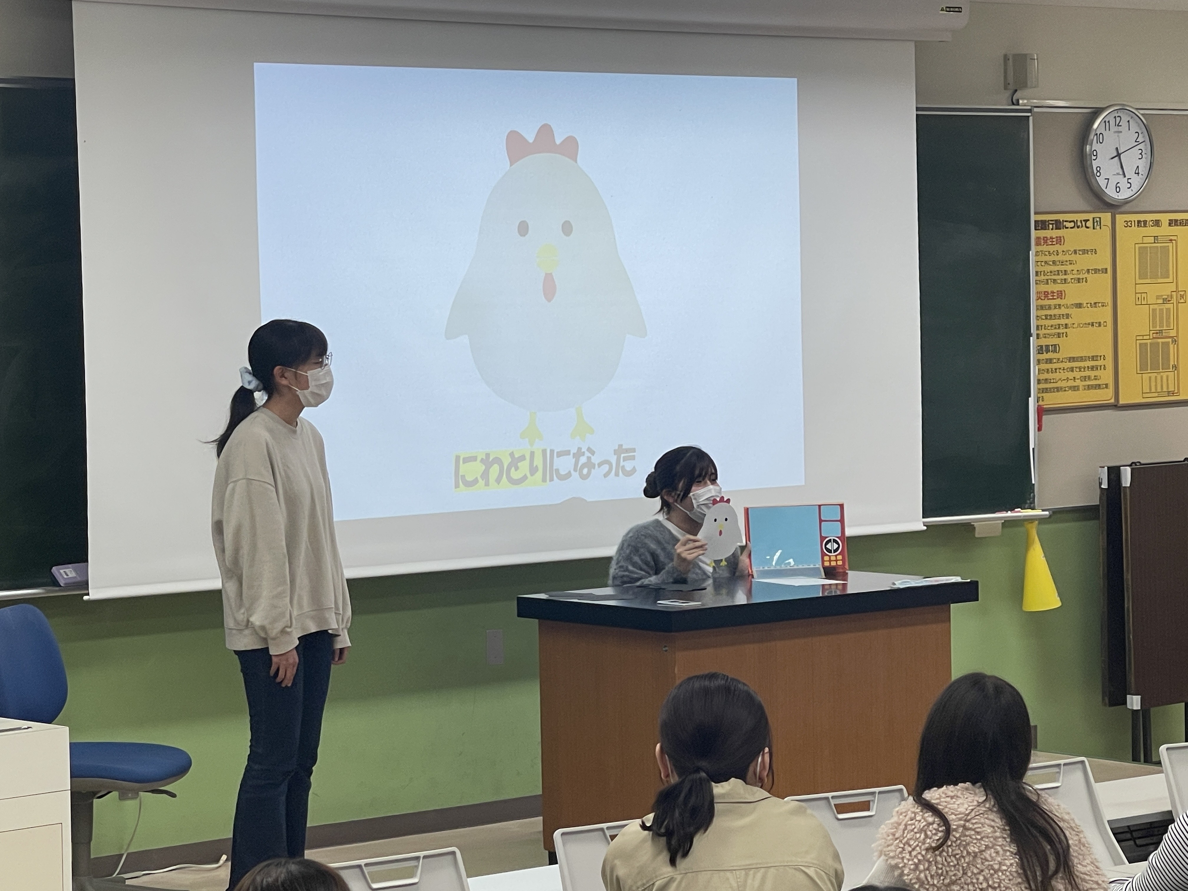 スケッチブックシアター「まほうのレンジ」(君島ゼミ)