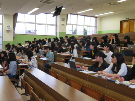 普段の保育実習指導の様子