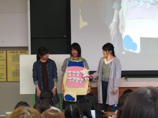 君島ゼミ「おおかみと7匹の子やぎ」