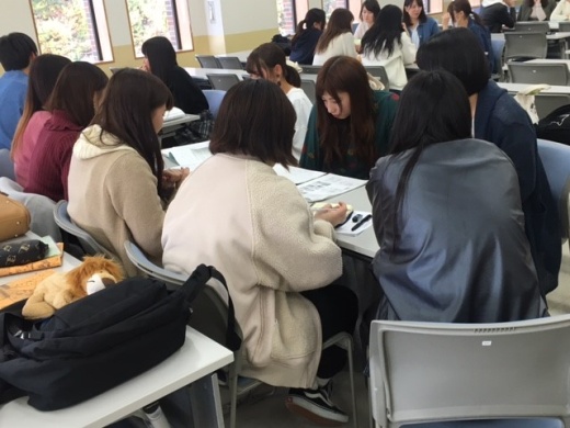 保育実習情報交換会の様子
