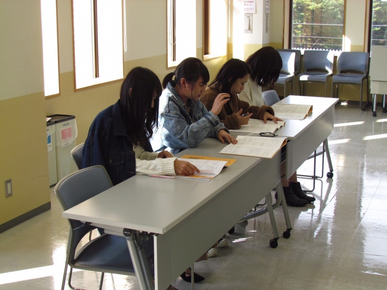 施設実習報告会の様子