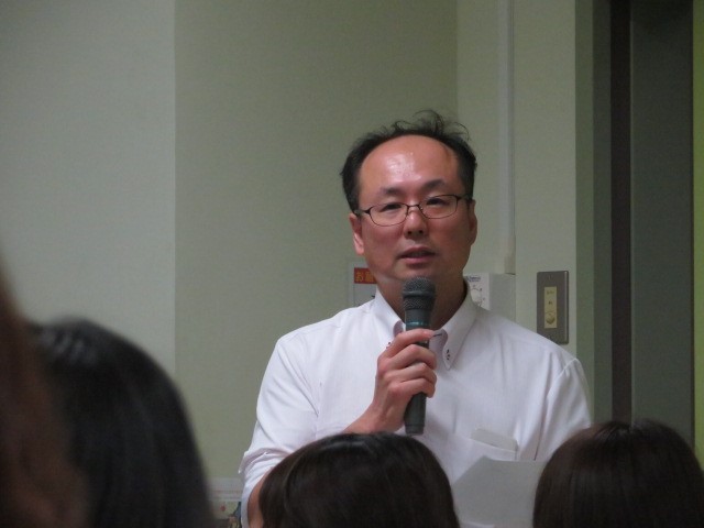 講義を行う君島昌志先生