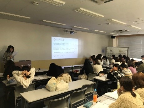 高野ゼミの発表の様子