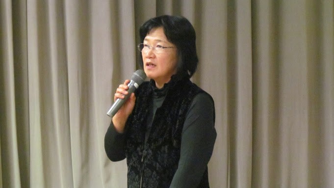 ご講評をいただいた　緑ケ丘第二幼稚園の園長　三塚薫先生