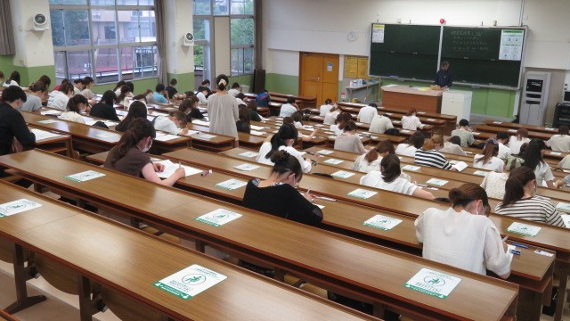 試験会場の様子