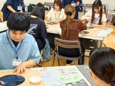  アート×まちづくりの可能性：学生が臨床美術士資格講座に参加