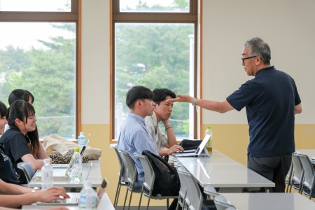 共生まちづくり学科の風景 Vol.11「非営利組織論」（品田誠司）