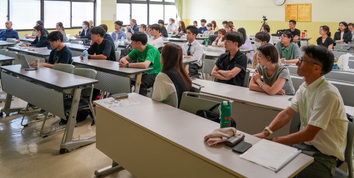 2024年度 海外留学プログラム報告会、開催!