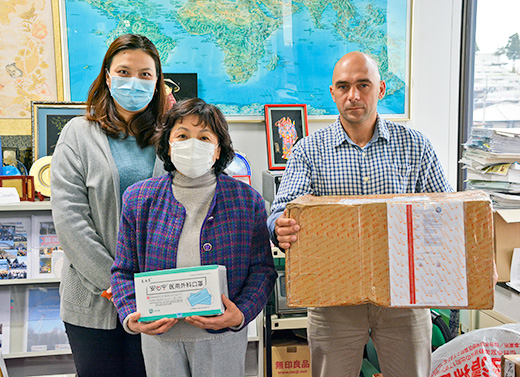協定校の東北師範大学人文学院からマスク支援