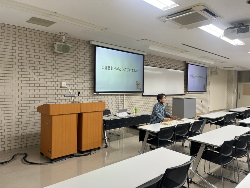 参加者の方より盛大な拍手をいただきました。