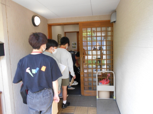 グループホーム:普通のお家の玄関と同じような感じです