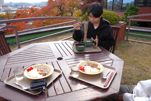 3日目は風土のテラスでお昼ご飯を食べました（芦野嵩悟さん撮影）