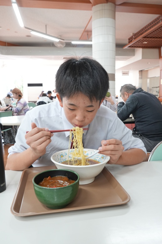 美味しい学食！（中澤雅晴さん撮影）