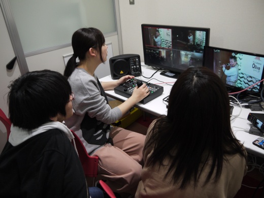 「けやきクラブ」による映像収録の様子