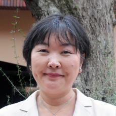 児童文学作家として幅広く活躍する佐々木さん