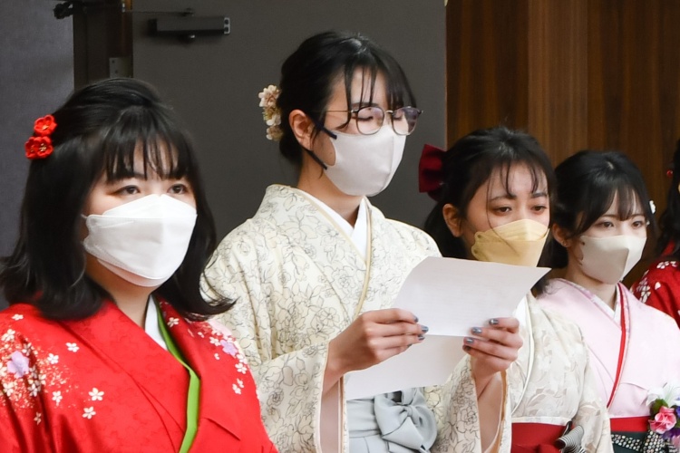 【実学臨床教育修了證書授与式】　～Another special ceremony～